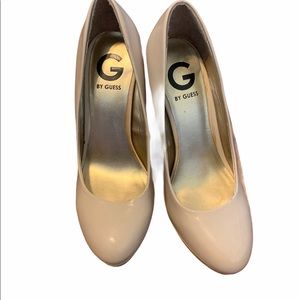 G by Guess Nude Patent Leather Platform Heels Sz 7